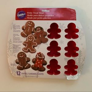 Wilton Gingerbread Silicone Baking Mold 12 Cavity